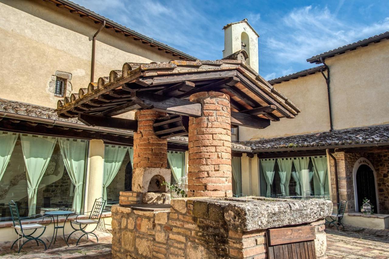 Hotel Abbazia Collemedio & 4*