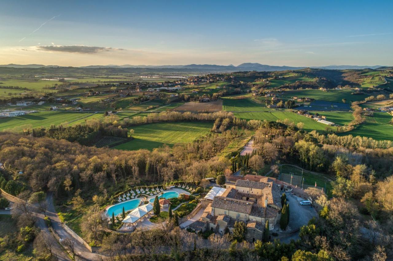 Hotel Abbazia Collemedio & 4*